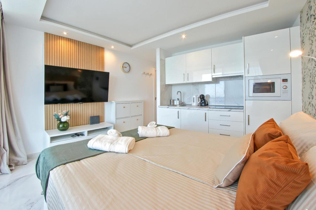 Stylish Modern Studio With Ocean View And Pools, 1001, Ponderosa Playa de las Américas Extérieur photo